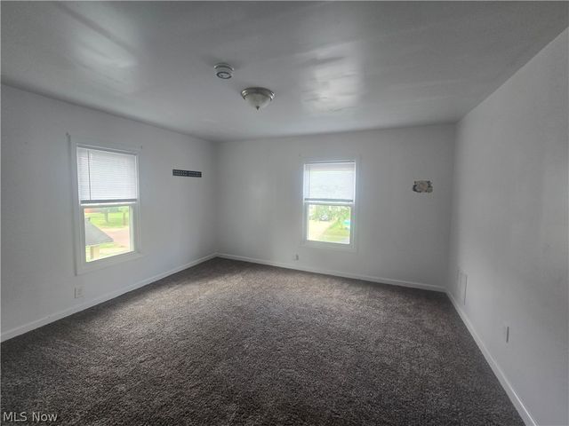 1262 South Street SE, Warren, OH 44483