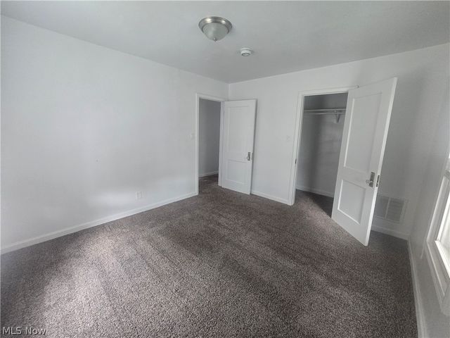 1262 South Street SE, Warren, OH 44483