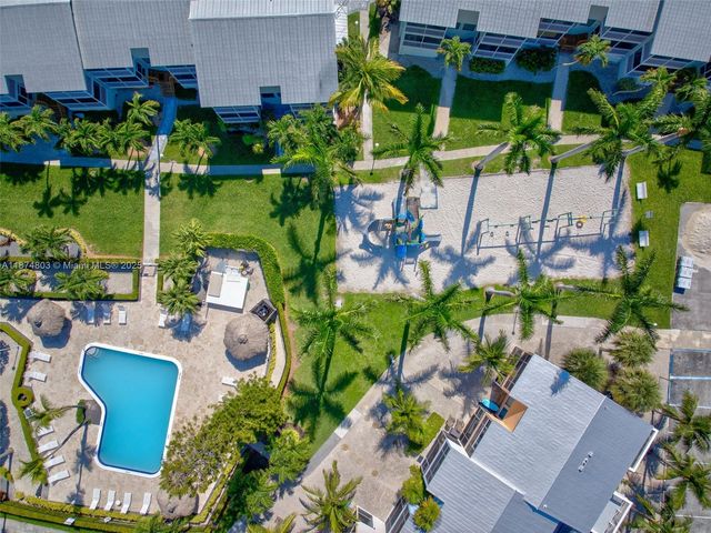 1500 Ocean Bay Dr J7, Key Largo, FL 33037