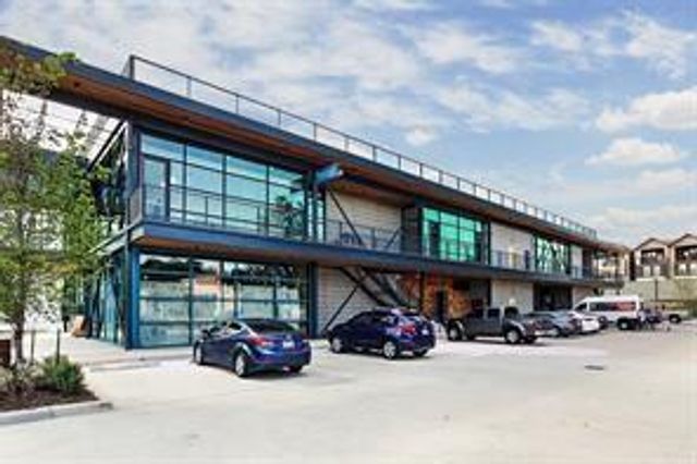 543 W 27th Street A, Houston, TX 77008