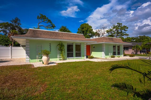 2339 RIVERWOOD PINES DRIVE, Sarasota, FL 34231