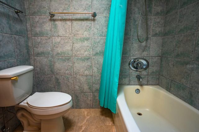 2339 RIVERWOOD PINES DRIVE, Sarasota, FL 34231