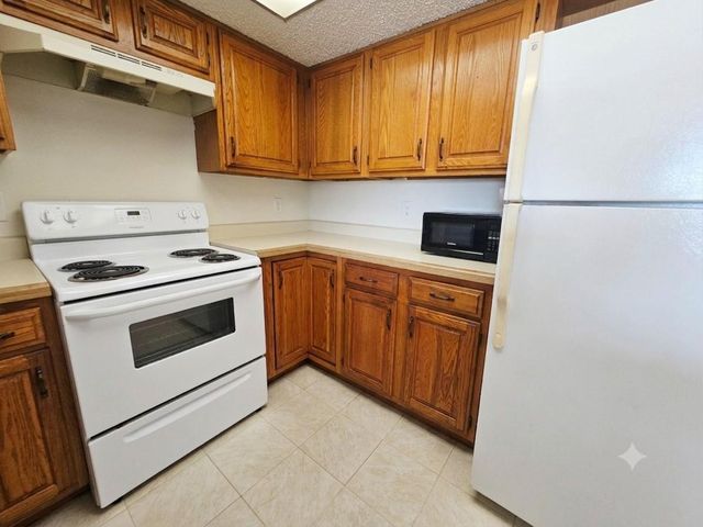 2826 S Bartell Drive 38, Houston, TX 77054