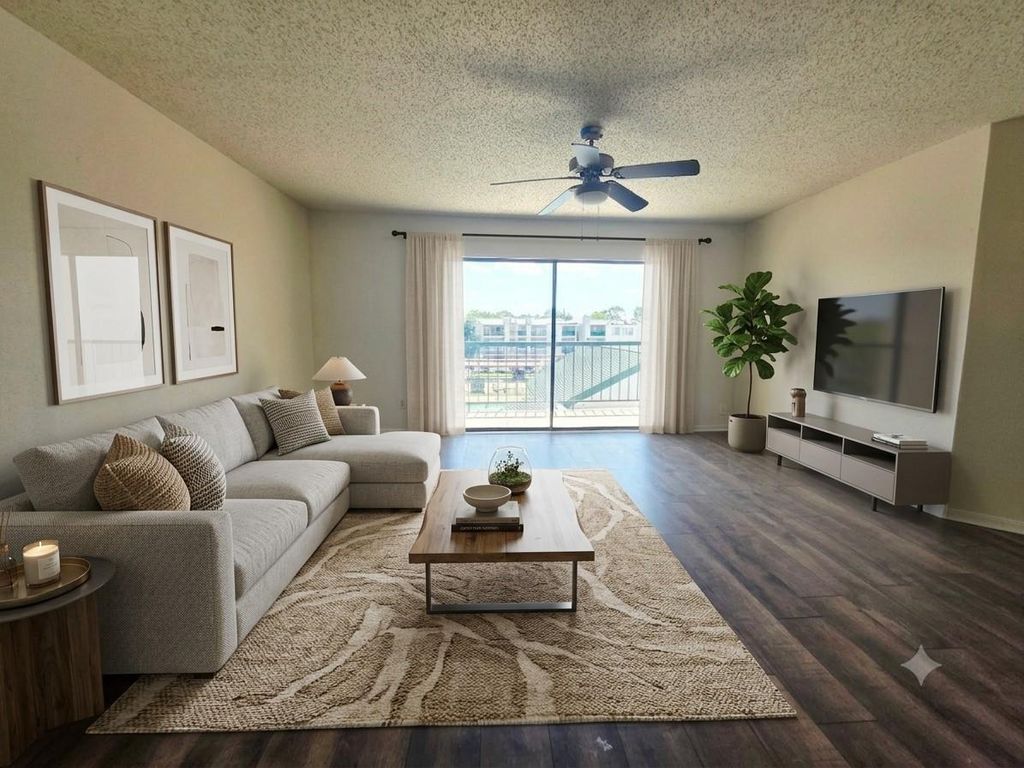 2826 S Bartell Drive 38, Houston, TX 77054