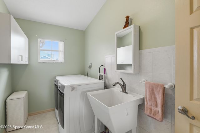 3844 Long Leaf Drive, Melbourne, FL 32940