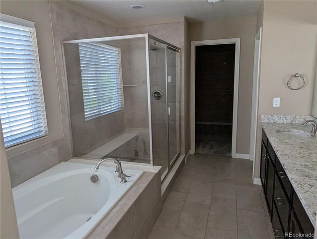 27746 E Frost Place, Aurora, CO 80016