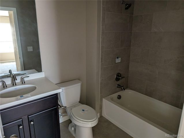 27746 E Frost Place, Aurora, CO 80016