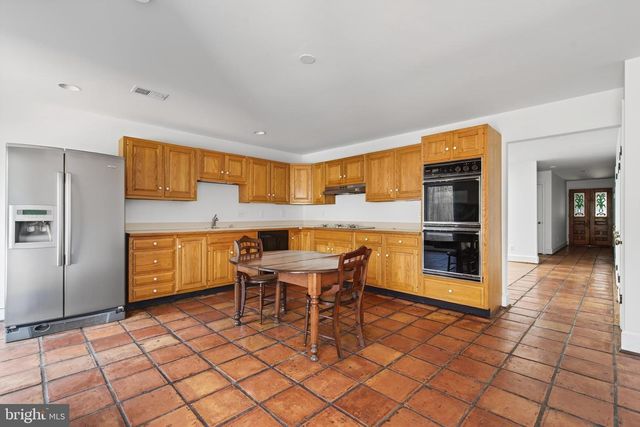 306 9TH ST SE, Washington, DC 20003