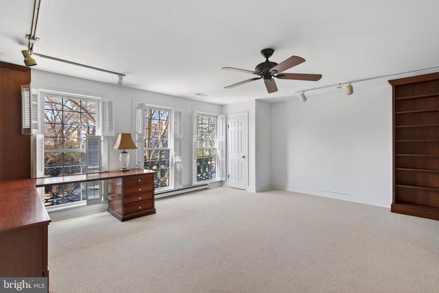 306 9TH ST SE, Washington, DC 20003