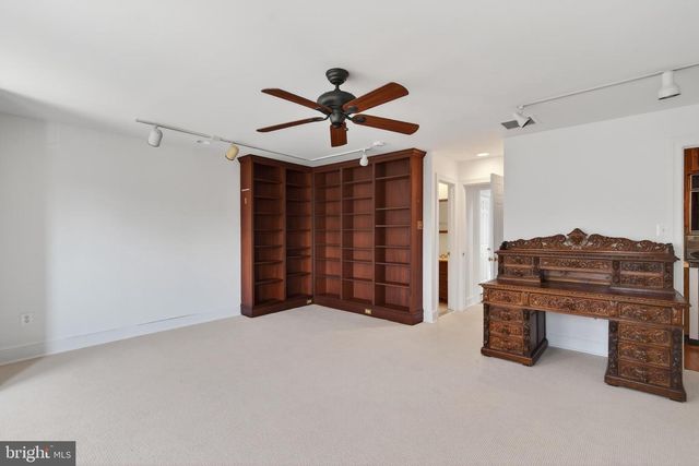 306 9TH ST SE, Washington, DC 20003