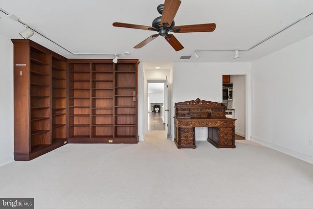 306 9TH ST SE, Washington, DC 20003