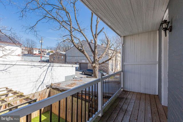 617 E END AVE, Lancaster, PA 17602