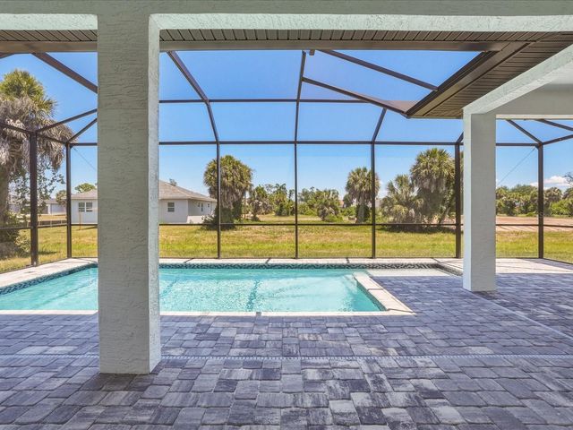 72 TEE VIEW ROAD, Rotonda West, FL 33947