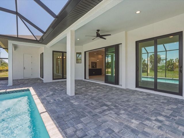 72 TEE VIEW ROAD, Rotonda West, FL 33947
