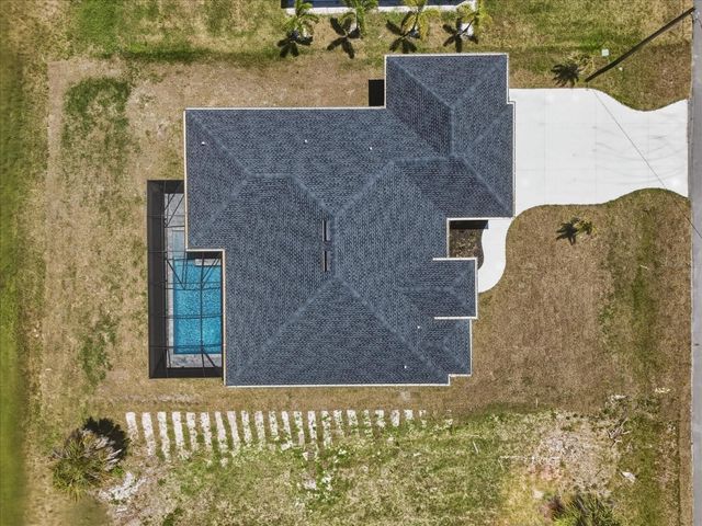 72 TEE VIEW ROAD, Rotonda West, FL 33947