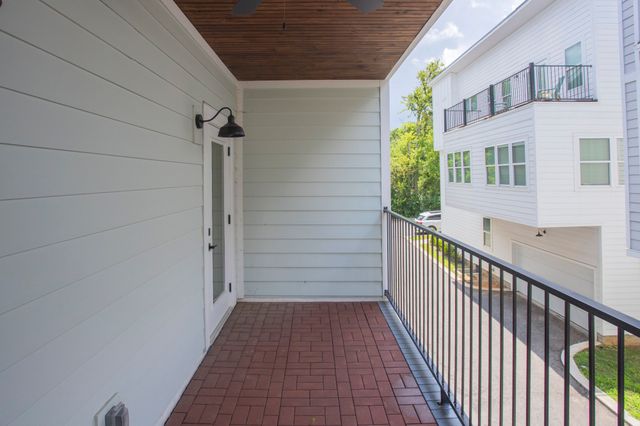 1137 Lawrence Ave Unit 4, Madison, TN 37115