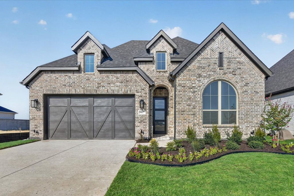 9817 Morning Cloak Drive, Denton, TX 76207 — photo 2
