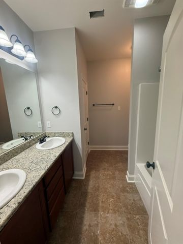 180 Carriage Way, Thibodaux, LA 70301