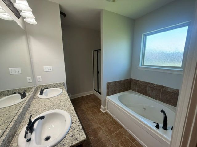 180 Carriage Way, Thibodaux, LA 70301