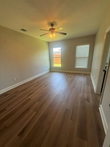 180 Carriage Way, Thibodaux, LA 70301