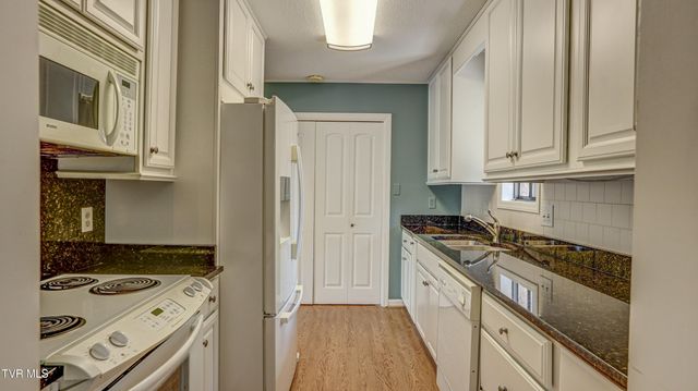 61 Wellington Street 61, Bristol, TN 37620