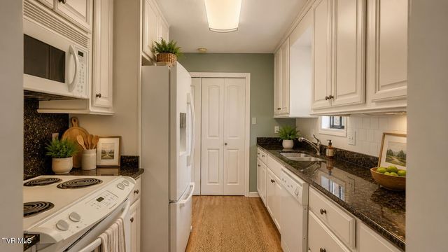 61 Wellington Street 61, Bristol, TN 37620