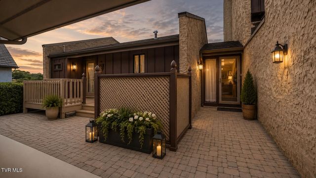 61 Wellington Street 61, Bristol, TN 37620