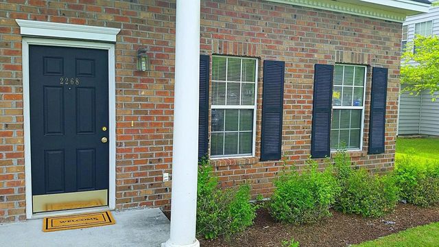 2268 Kings Gate Lane, Mount Pleasant, SC 29466