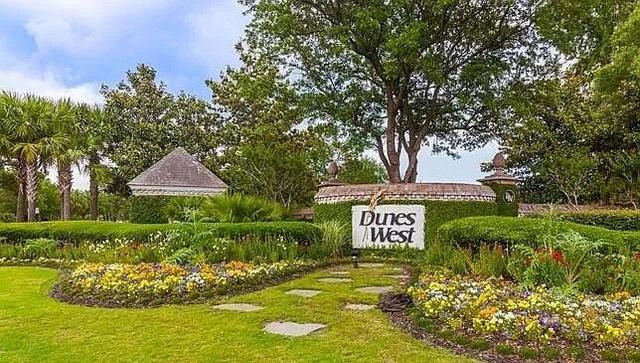 2268 Kings Gate Lane, Mount Pleasant, SC 29466