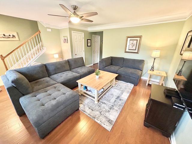 2268 Kings Gate Lane, Mount Pleasant, SC 29466