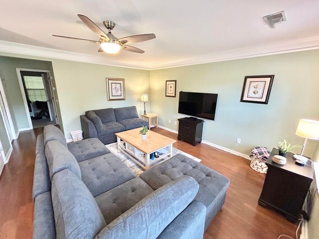 2268 Kings Gate Lane, Mount Pleasant, SC 29466