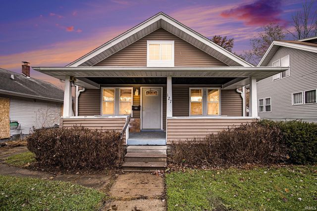 127 E Oakside Street, South Bend, IN 46614