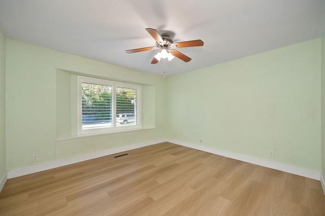 6828 Oakdale Rd, Riverbank, CA 95367