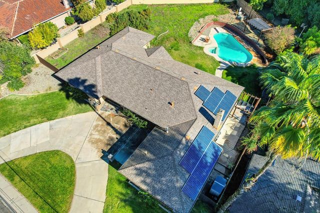 6828 Oakdale Rd, Riverbank, CA 95367