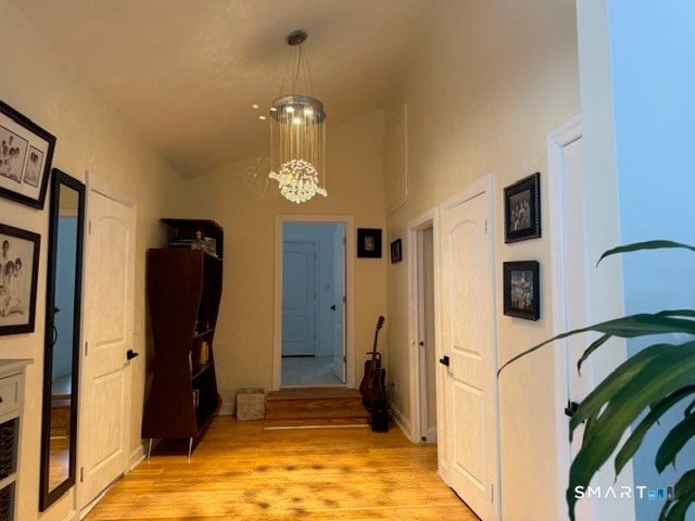 24 North Calvin Road, Weston, CT 06883