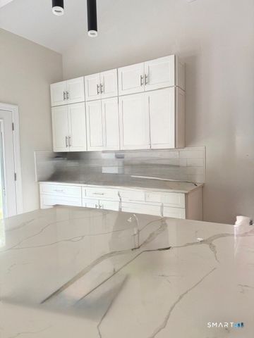 24 North Calvin Road, Weston, CT 06883