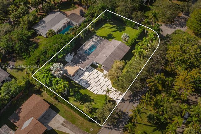 7880 SW 132nd St, Pinecrest, FL 33156