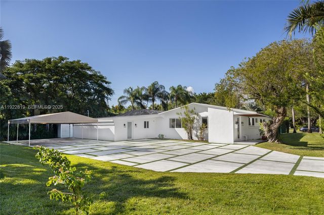 7880 SW 132nd St, Pinecrest, FL 33156