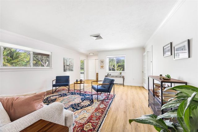 7880 SW 132nd St, Pinecrest, FL 33156