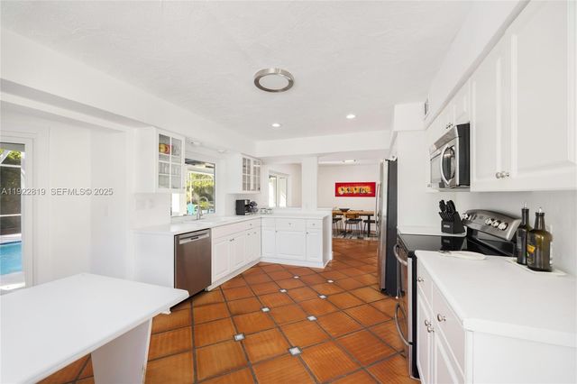 7880 SW 132nd St, Pinecrest, FL 33156