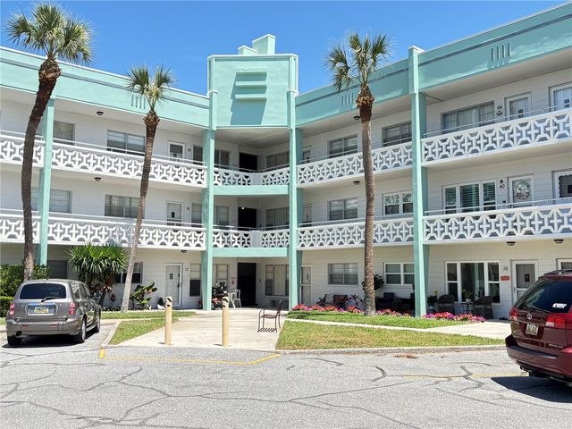2456 ECUADORIAN WAY 42, Clearwater, FL 33763