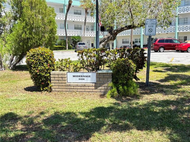 2456 ECUADORIAN WAY 42, Clearwater, FL 33763