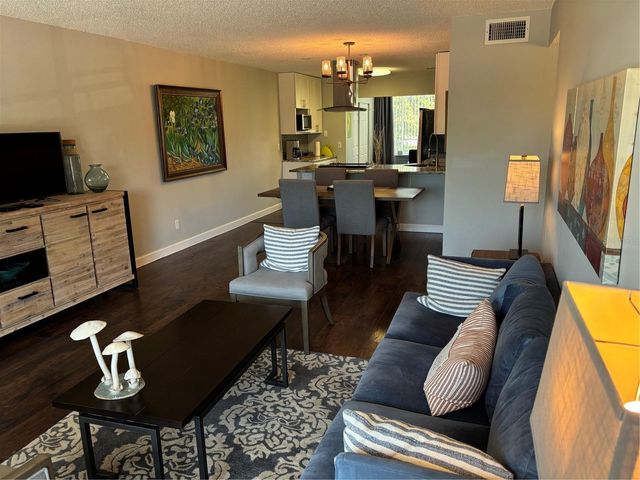 2456 ECUADORIAN WAY 42, Clearwater, FL 33763