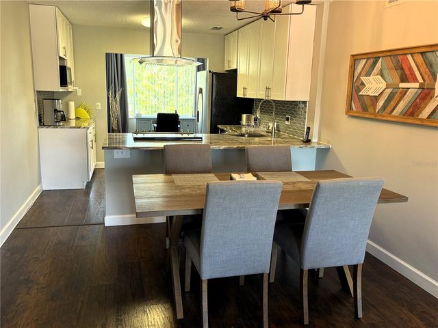 2456 ECUADORIAN WAY 42, Clearwater, FL 33763