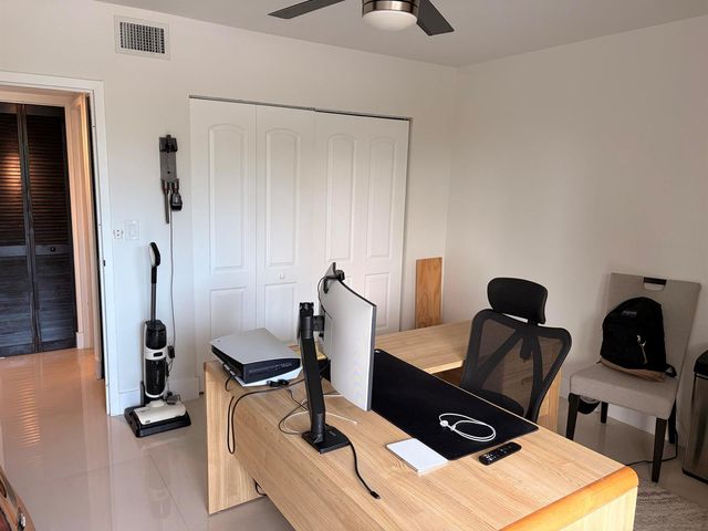 3625 N Country Club Drive 206, Aventura, FL 33180