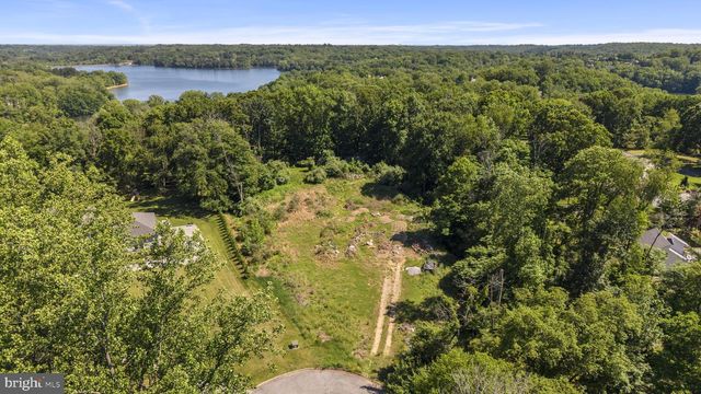 3882 GRADYVILLE RD, Newtown Square, PA 19073
