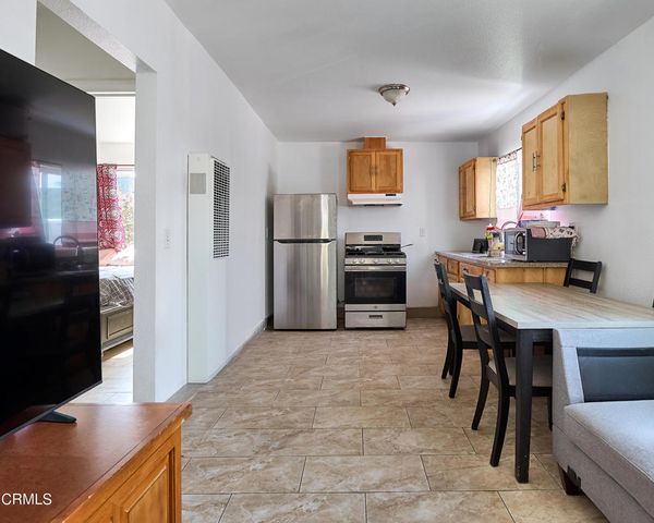 6362 Arbutus Avenue, Huntington Park, CA 90255