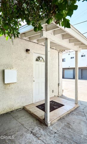 6362 Arbutus Avenue, Huntington Park, CA 90255