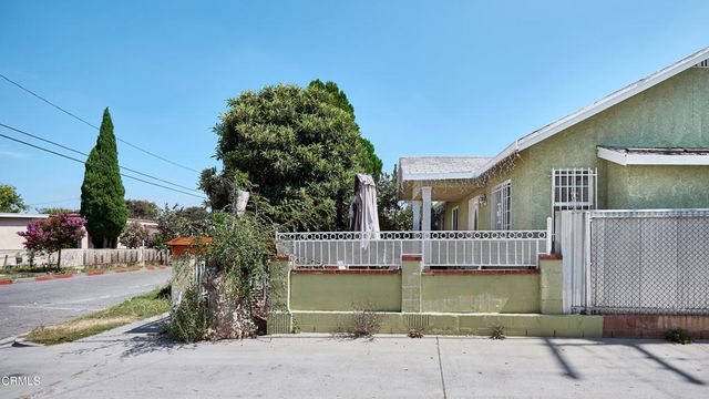 6362 Arbutus Avenue, Huntington Park, CA 90255