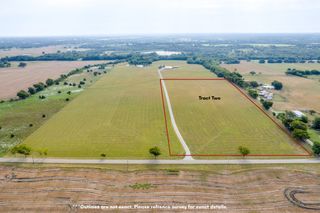 1400 Sears (2) Road, Bells, TX 75414